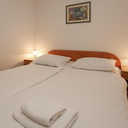 Apartments Laguna 2 โบล ภายนอก รูปภาพ